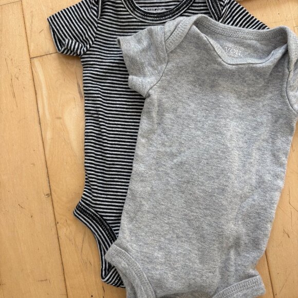 Preemie Baby Girl Clothing Lot 5 Pieces  Sleepers One-Piece Outfits Floral Print - Picture 4 of 4